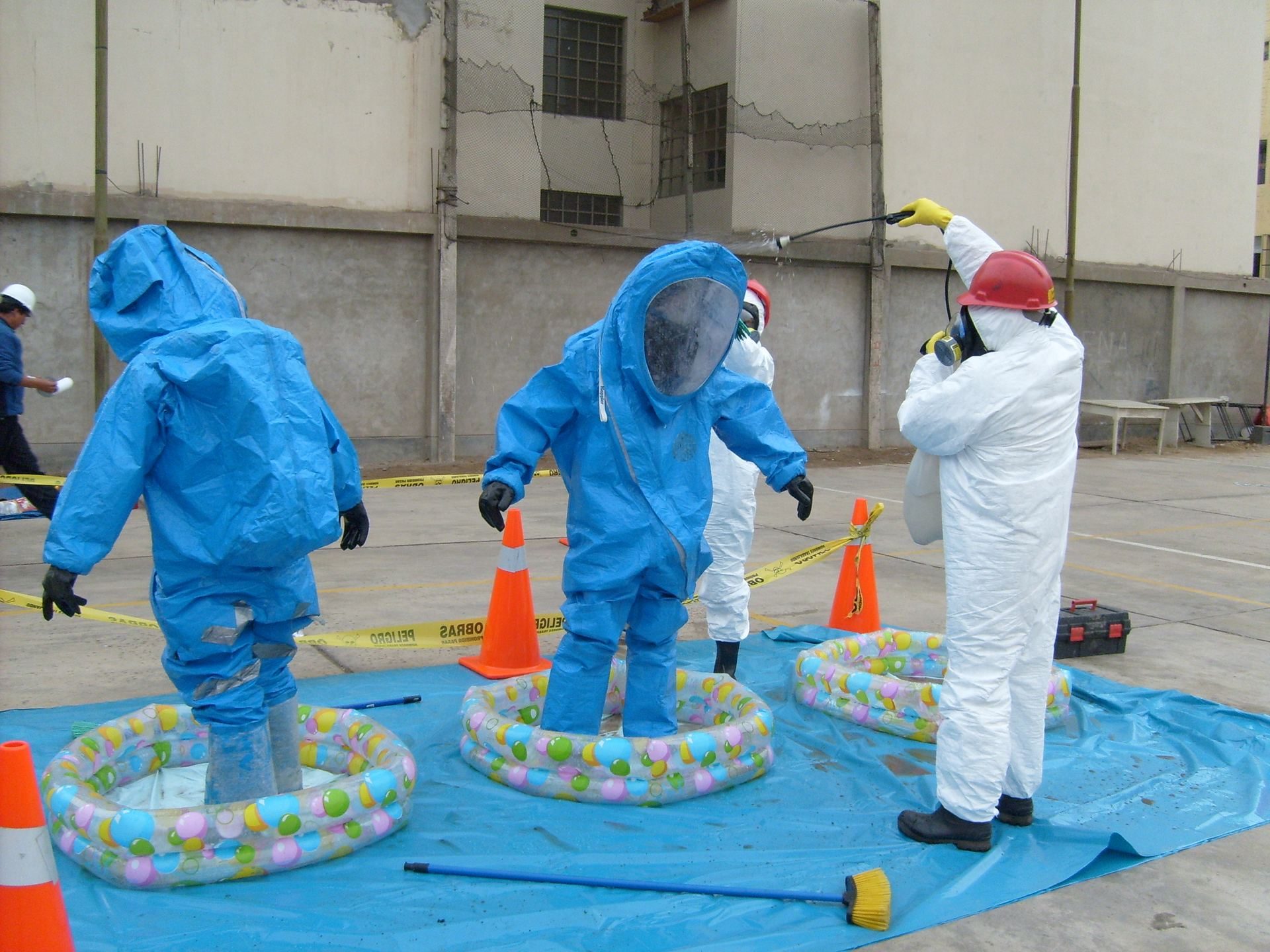 Respuesta ante Materiales Peligrosos (HAZMAT) - Imagen 18