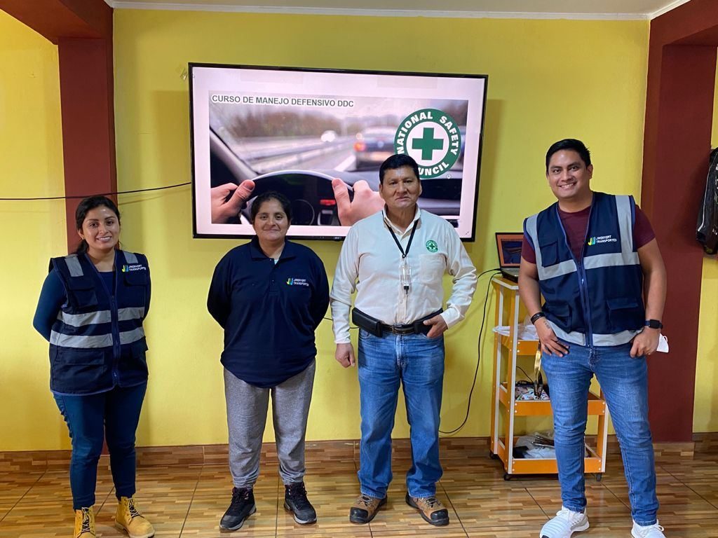 Manejo Defensivo y Seguridad Vial - Imagen 7