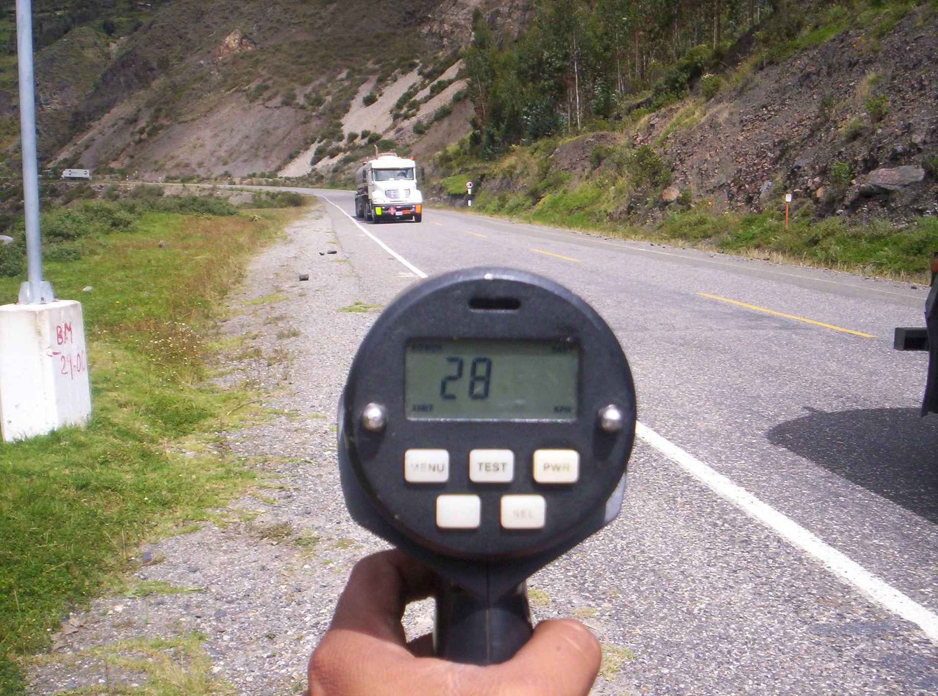 Escoltas y Monitoreo a Unidades que Transportan Materiales Peligrosos - Imagen 14